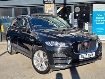 Used Jaguar F-Pace 2019 for sale - 78358248: Photo