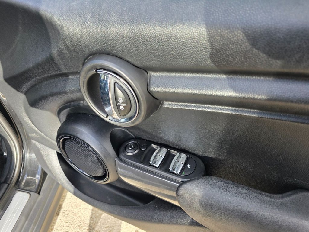 Used MINI Hatch 2015 for sale - 77666922: Photo 34