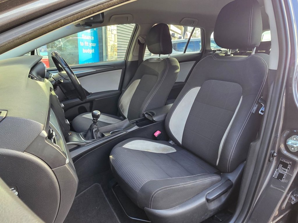 Used Toyota Avensis 2015 for sale - 76731240: Photo 15