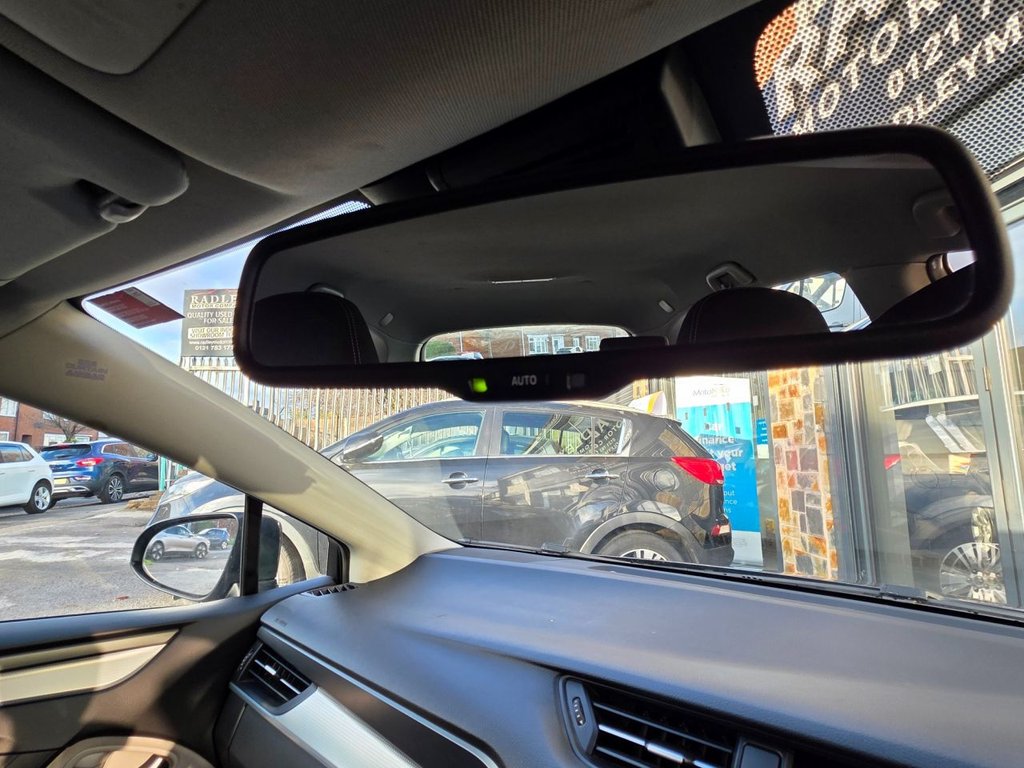 Used Toyota Avensis 2015 for sale - 76731240: Photo 26