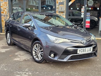 Used Toyota Avensis 2015 for sale - 76731240: Photo