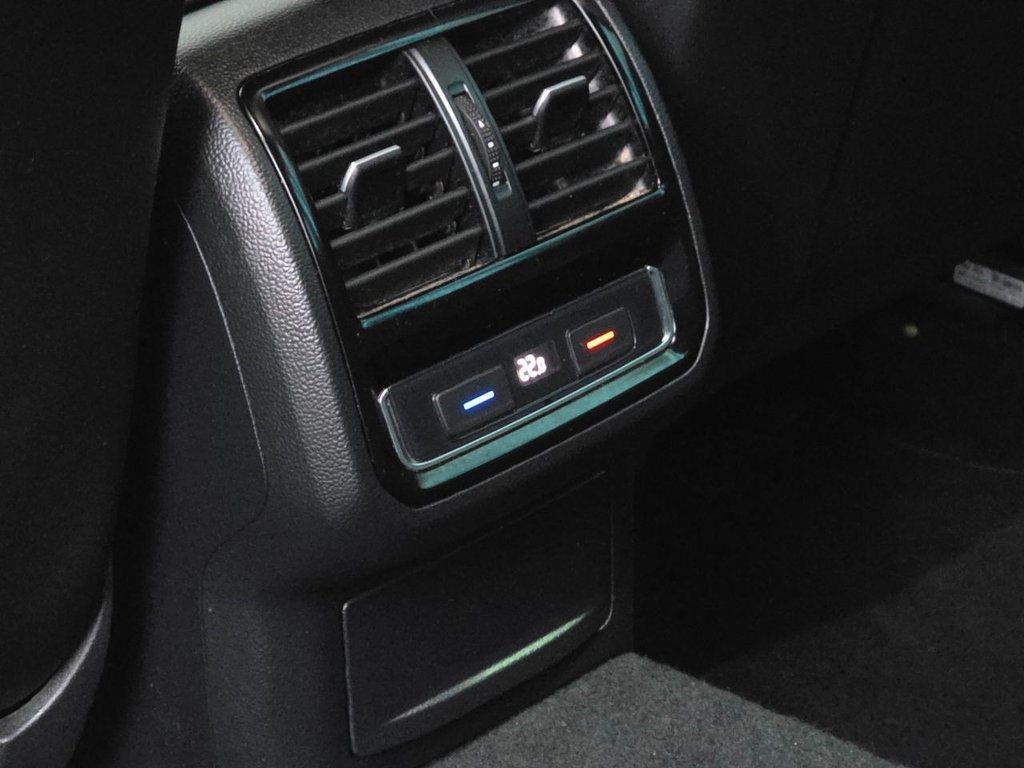 Used Volkswagen Passat 2020 for sale - 77571915: Photo 30