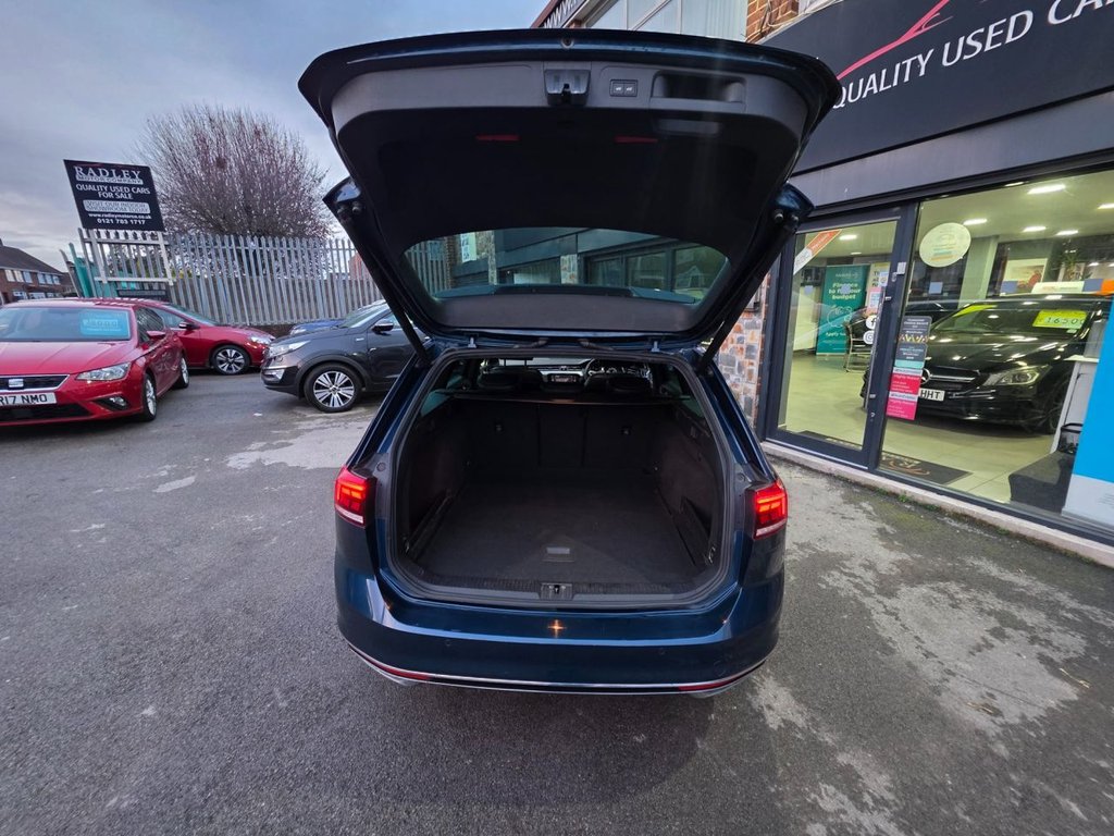 Used Volkswagen Passat 2020 for sale - 77571915: Photo 32