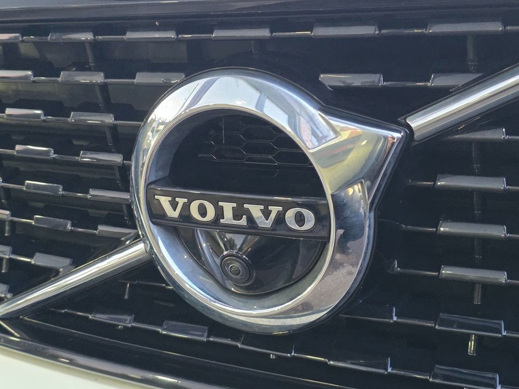 Used Volvo XC40 2020 for sale - 77328154: Photo 24