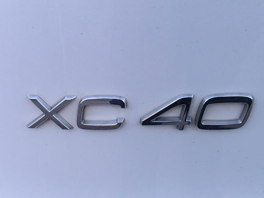 Used Volvo XC40 2020 for sale - 77328154: Photo 29