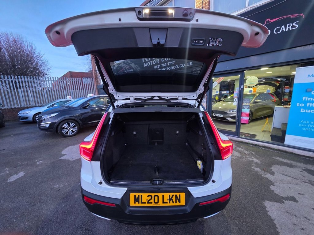 Used Volvo XC40 2020 for sale - 77328154: Photo 37