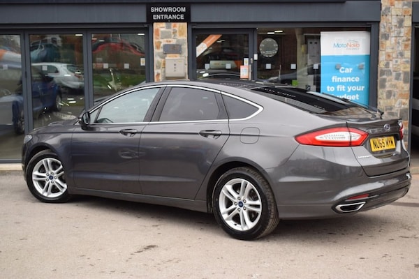 Used Ford Mondeo 2015 for sale - 76176192: Photo 32