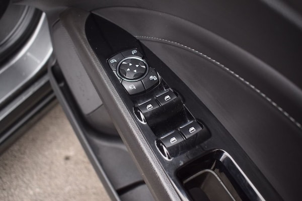 Used Ford Mondeo 2015 for sale - 76176192: Photo 36