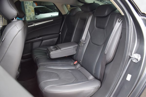 Used Ford Mondeo 2015 for sale - 76176192: Photo 42