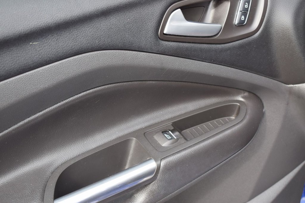 Used Ford Kuga 2015 for sale - 76009191: Photo 35
