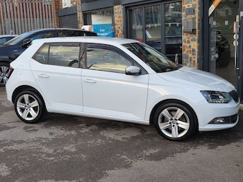 Used Skoda Fabia 2015 for sale - 76731261: Photo