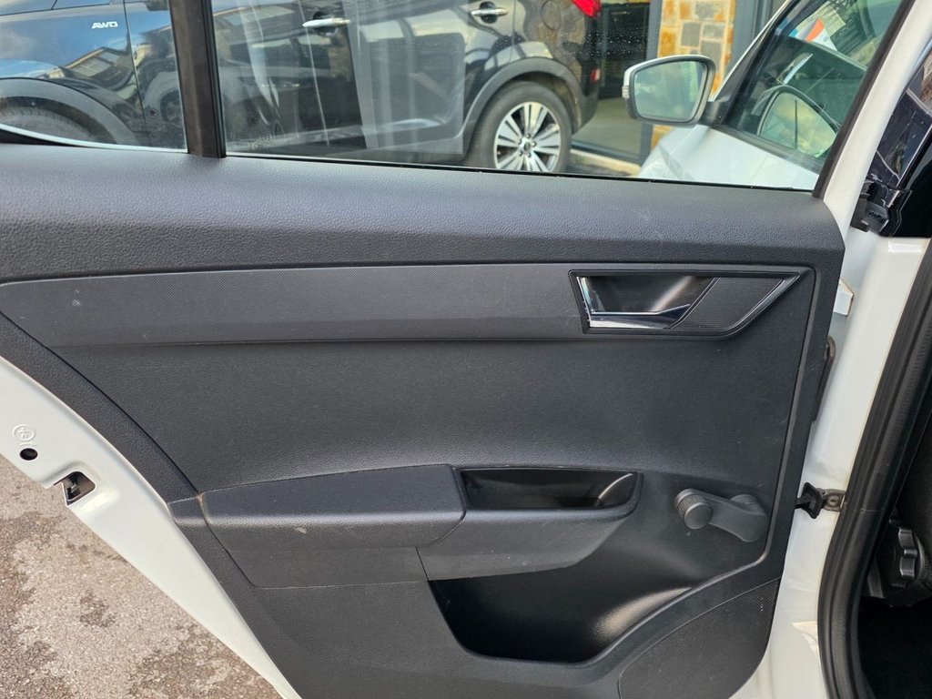 Used Skoda Fabia 2015 for sale - 76731261: Photo 42