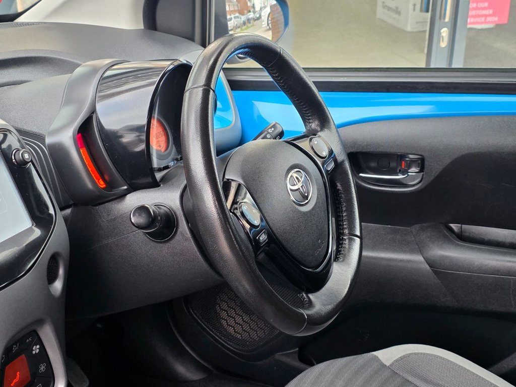 Used Toyota AYGO 2019 for sale - 77525950: Photo 31