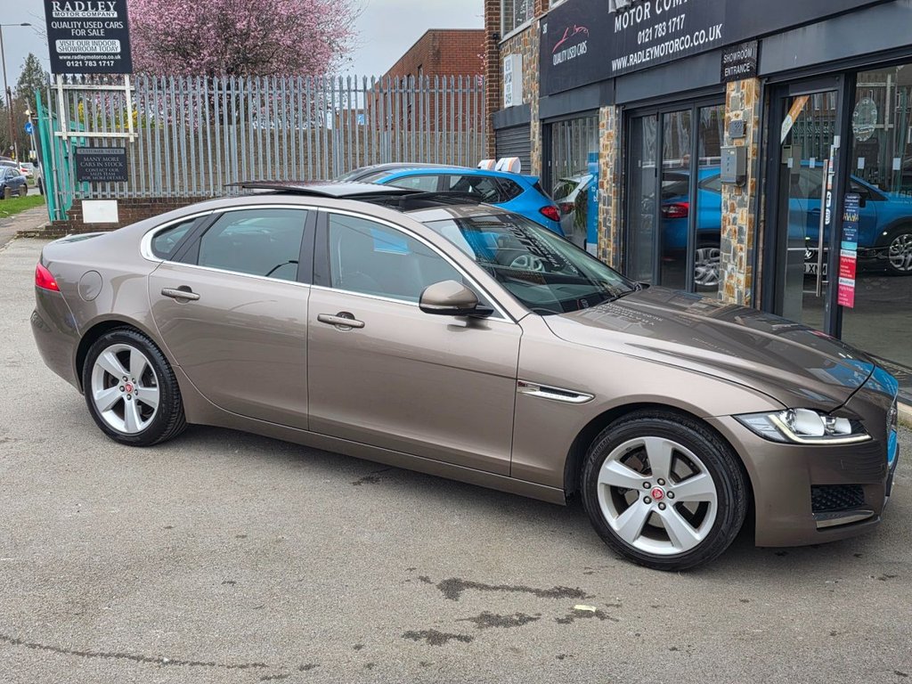 Used Jaguar XF 2017 for sale - 77795039: Photo 11