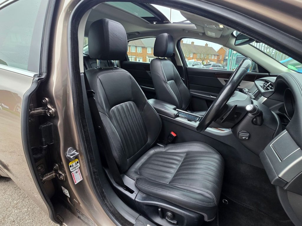 Used Jaguar XF 2017 for sale - 77795039: Photo 28
