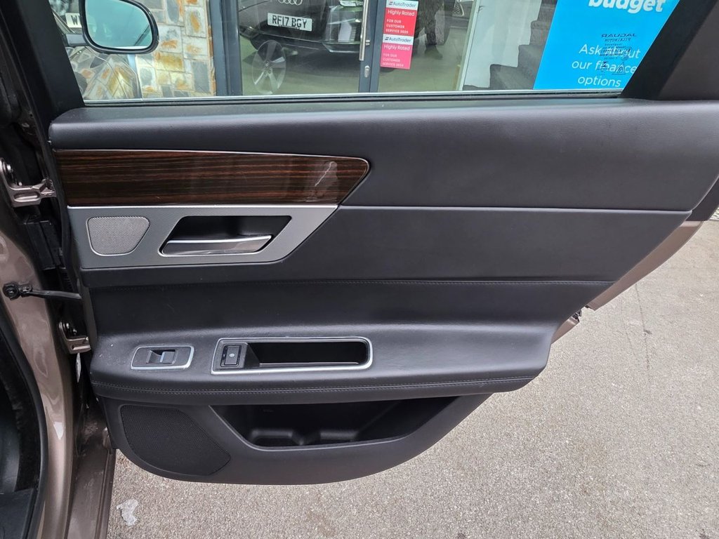 Used Jaguar XF 2017 for sale - 77795039: Photo 30