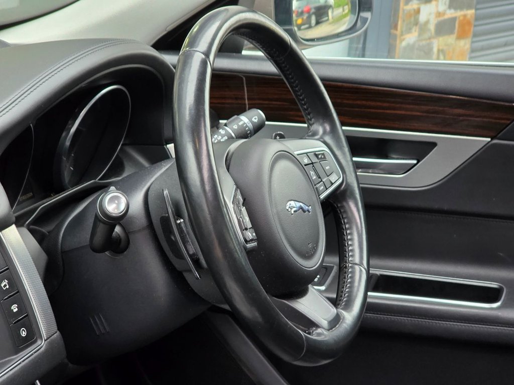 Used Jaguar XF 2017 for sale - 77795039: Photo 32
