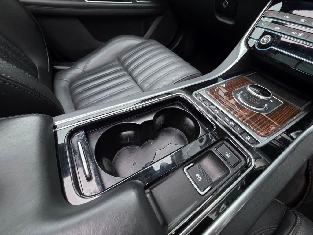Used Jaguar XF 2017 for sale - 77795039: Photo 45