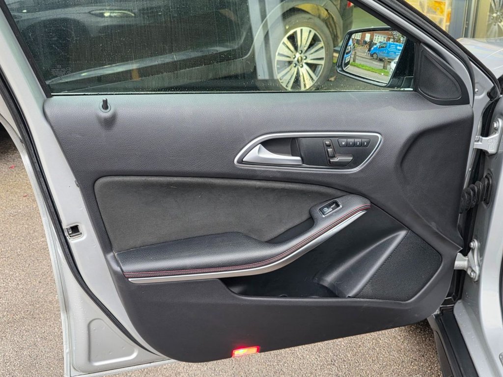 Used Mercedes-Benz GLA 2016 for sale - 76590854: Photo 35