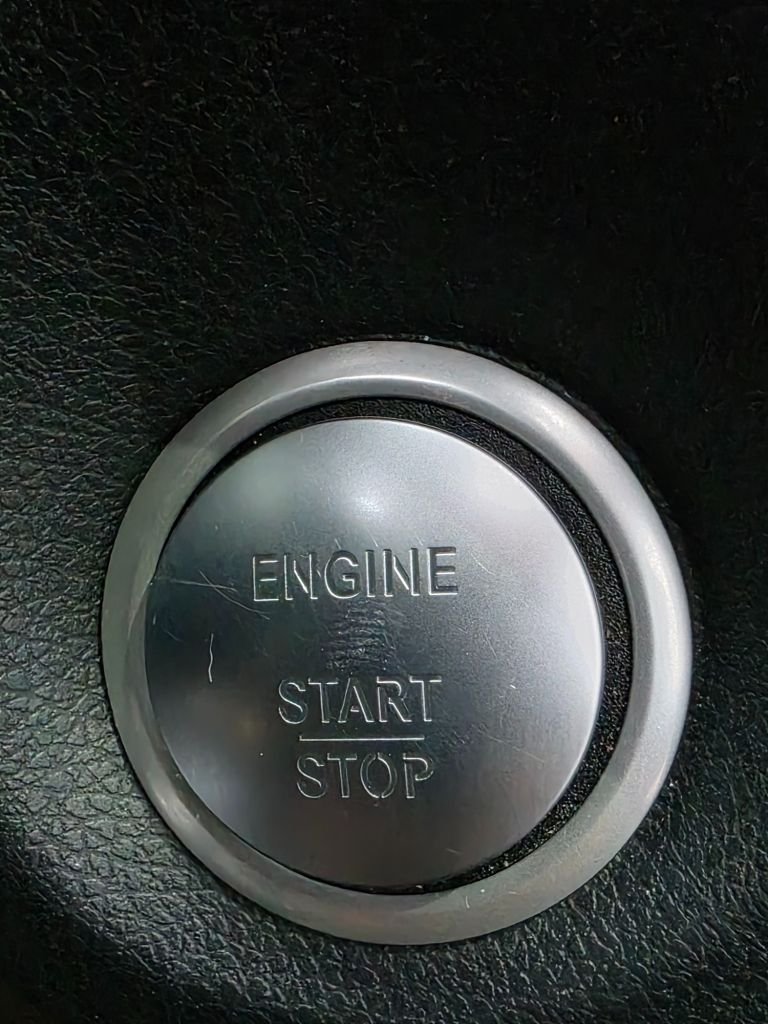 Used Mercedes-Benz GLA 2016 for sale - 76590854: Photo 40