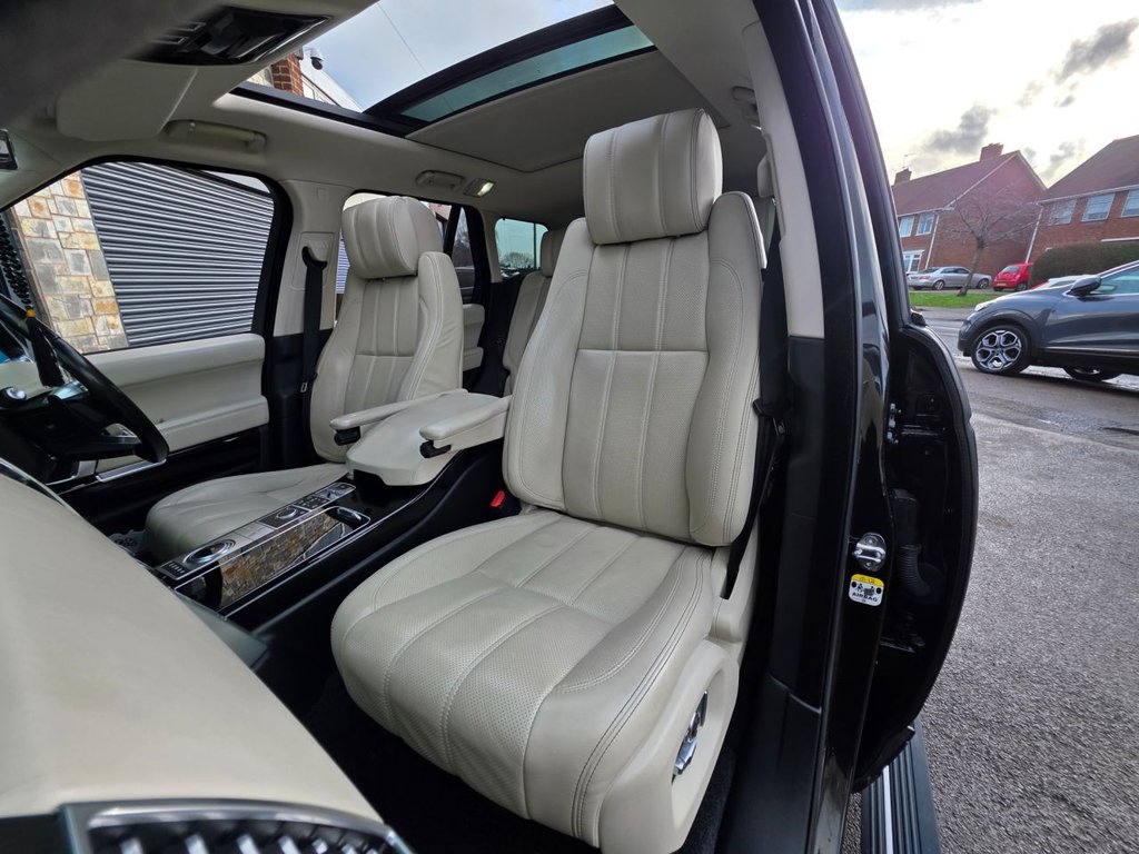 Used Land Rover Range Rover 2016 for sale - 77383528: Photo 42