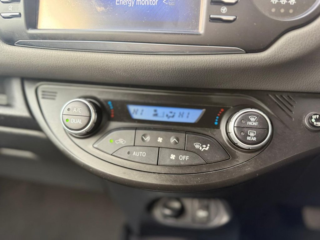 Used Toyota Yaris 2018 for sale - 77139479: Photo 50