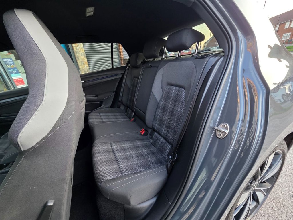 Used Volkswagen Golf 2020 for sale - 77755321: Photo 21