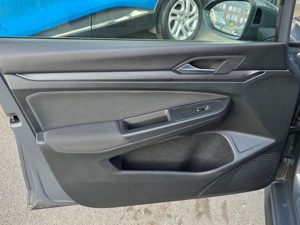 Used Volkswagen Golf 2020 for sale - 77755321: Photo 40