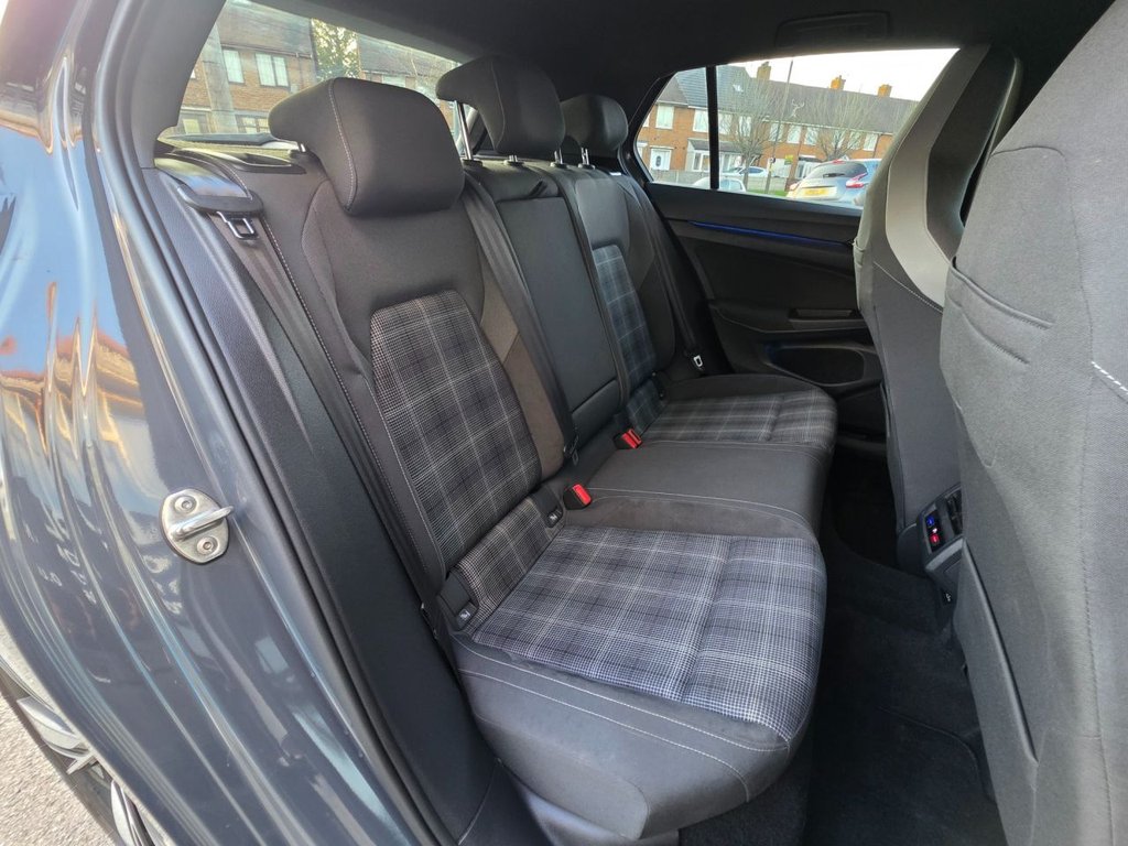 Used Volkswagen Golf 2020 for sale - 77755321: Photo 8