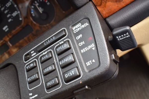 Used Jaguar XJ 1989 for sale - 76185302: Photo 19