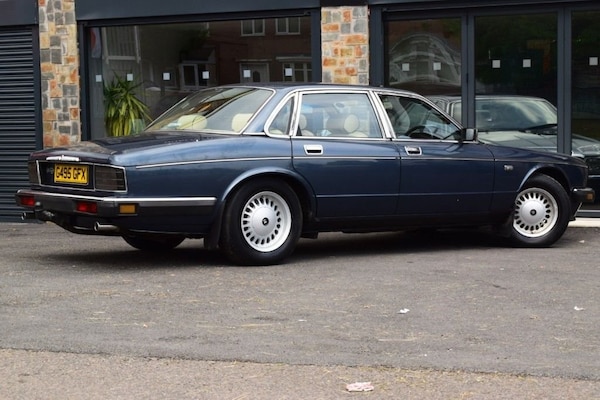Used Jaguar XJ 1989 for sale - 76185302: Photo 28
