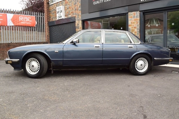 Used Jaguar XJ 1989 for sale - 76185302: Photo 48