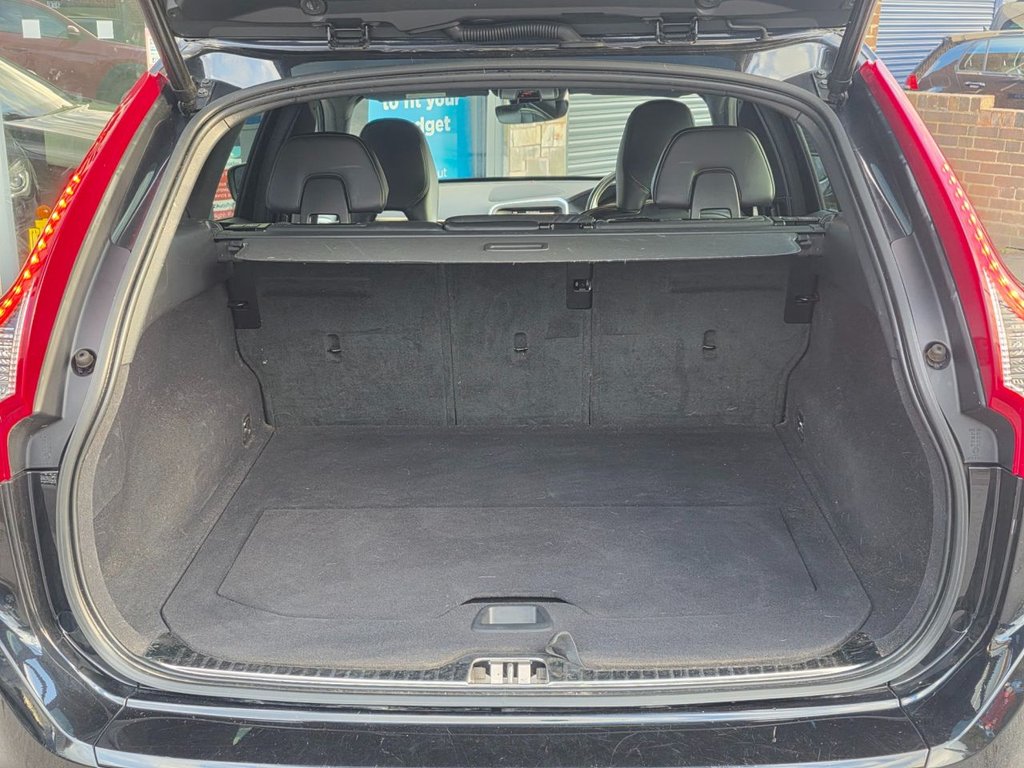 Used Volvo XC60 2017 for sale - 76470207: Photo 18