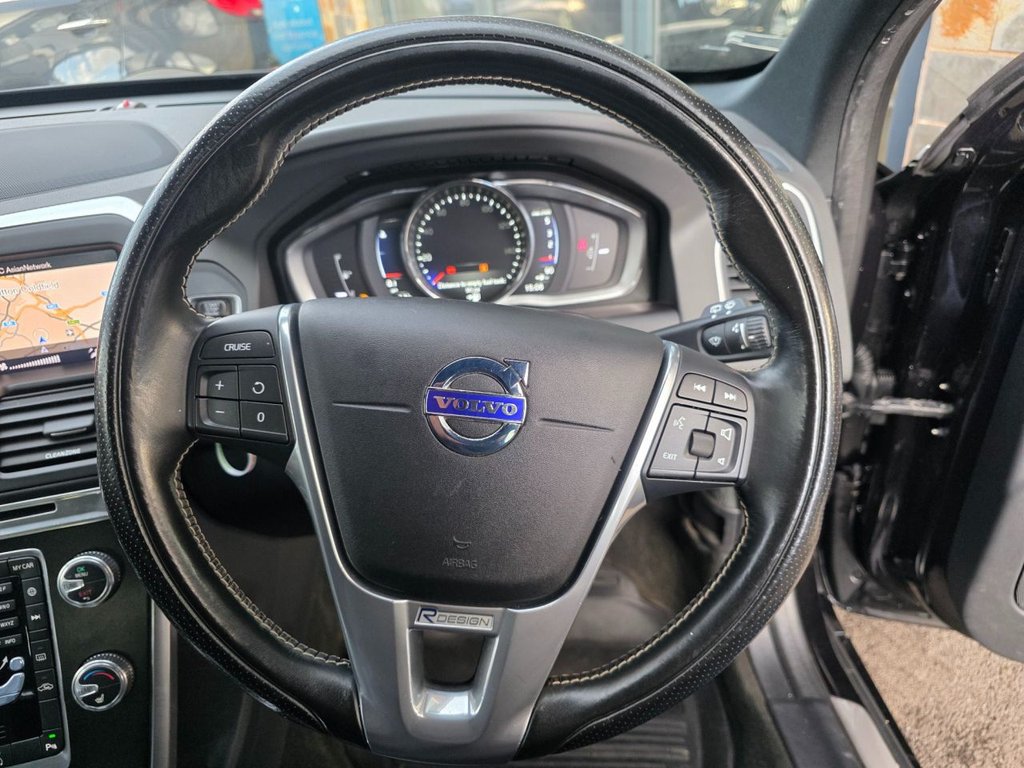 Used Volvo XC60 2017 for sale - 76470207: Photo 35