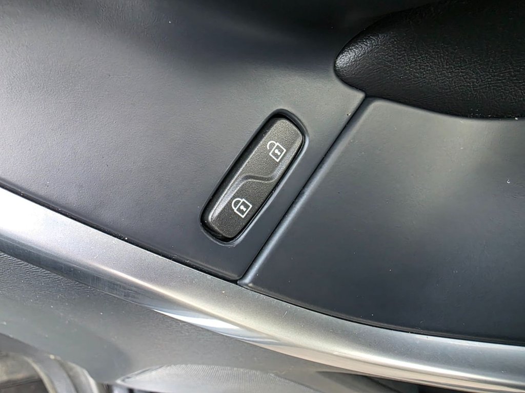 Used Volvo XC60 2017 for sale - 76470207: Photo 43