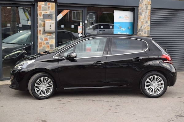 Used Peugeot 208 2017 for sale - 76245142: Photo 33