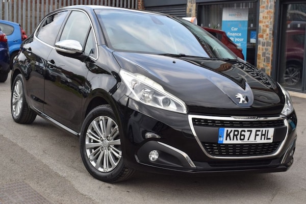 Used Peugeot 208 2017 for sale - 76245142: Photo 7