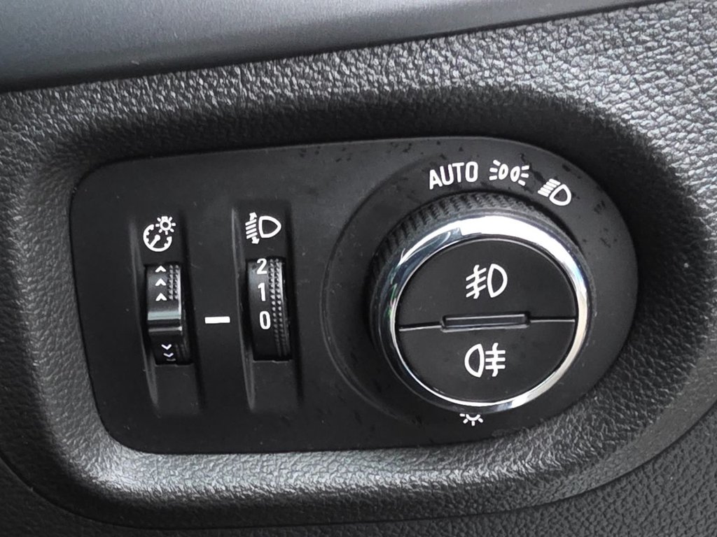 Used Vauxhall Astra 2019 for sale - 77075503: Photo 45