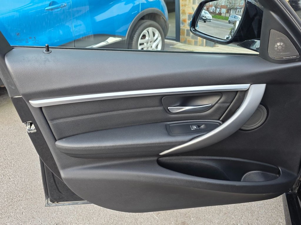 Used BMW 3 Series 2019 for sale - 77941744: Photo 27