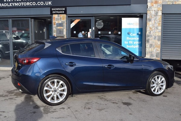 Used Mazda Mazda3 2015 for sale - 76147931: Photo 11