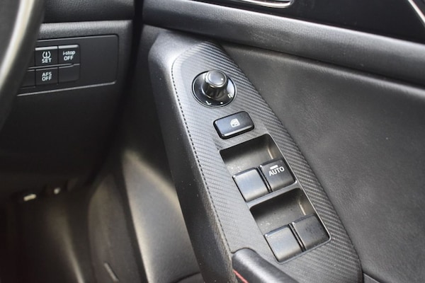 Used Mazda Mazda3 2015 for sale - 76147931: Photo 47