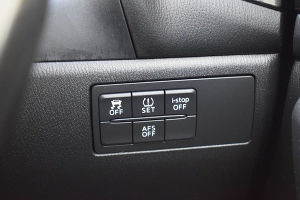 Used Mazda Mazda3 2015 for sale - 76147931: Photo 48
