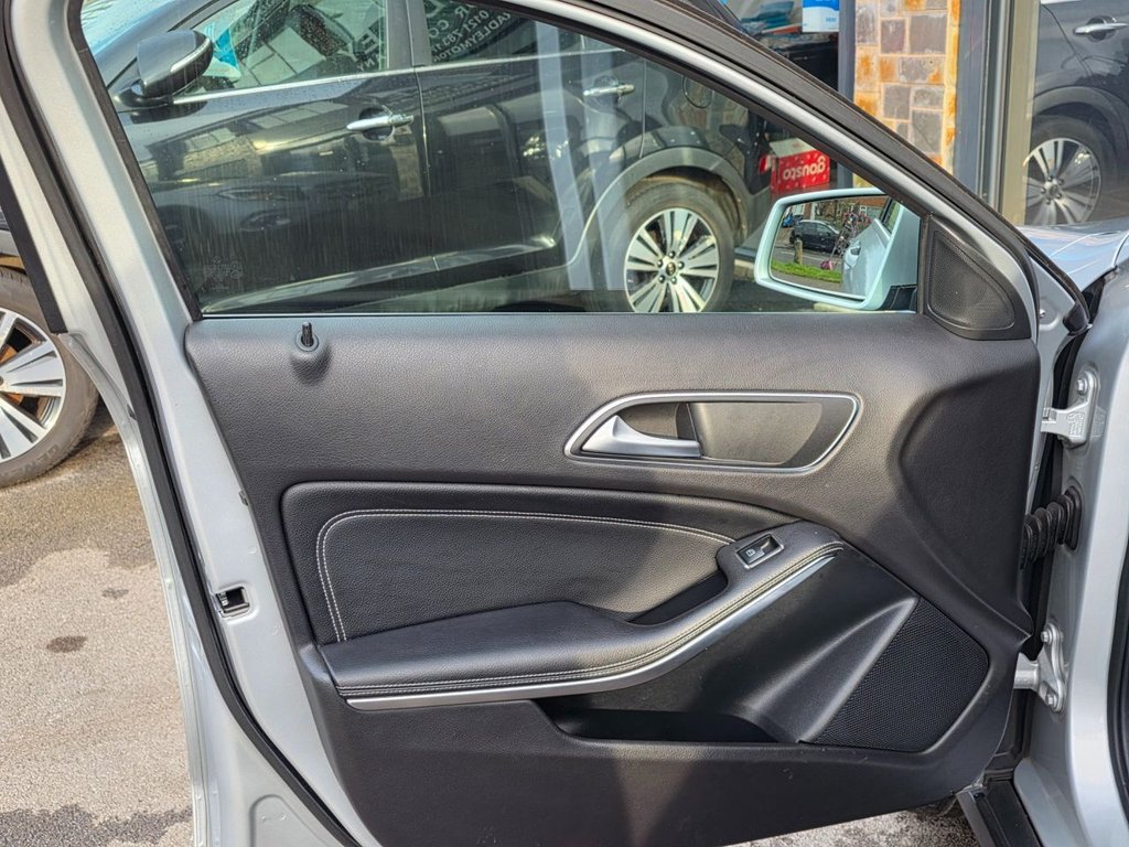 Used Mercedes-Benz GLA 2018 for sale - 76798038: Photo 41