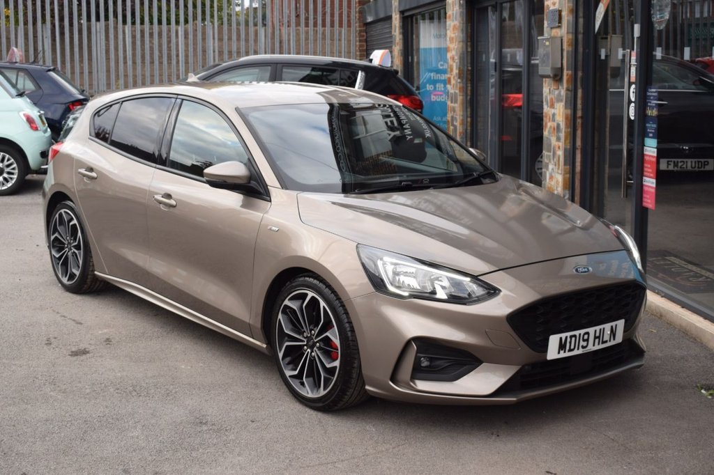 Used Ford Focus 2019 for sale - 76386040: Photo 3