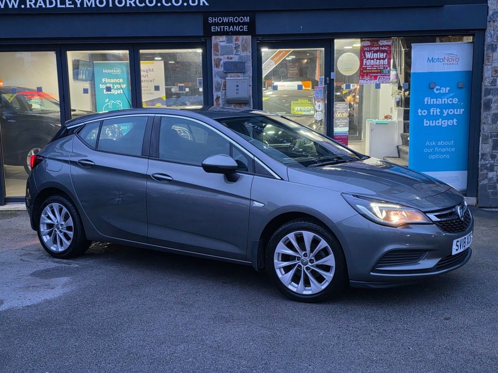 Used Vauxhall Astra 2018 for sale - 77075505: Photo 2