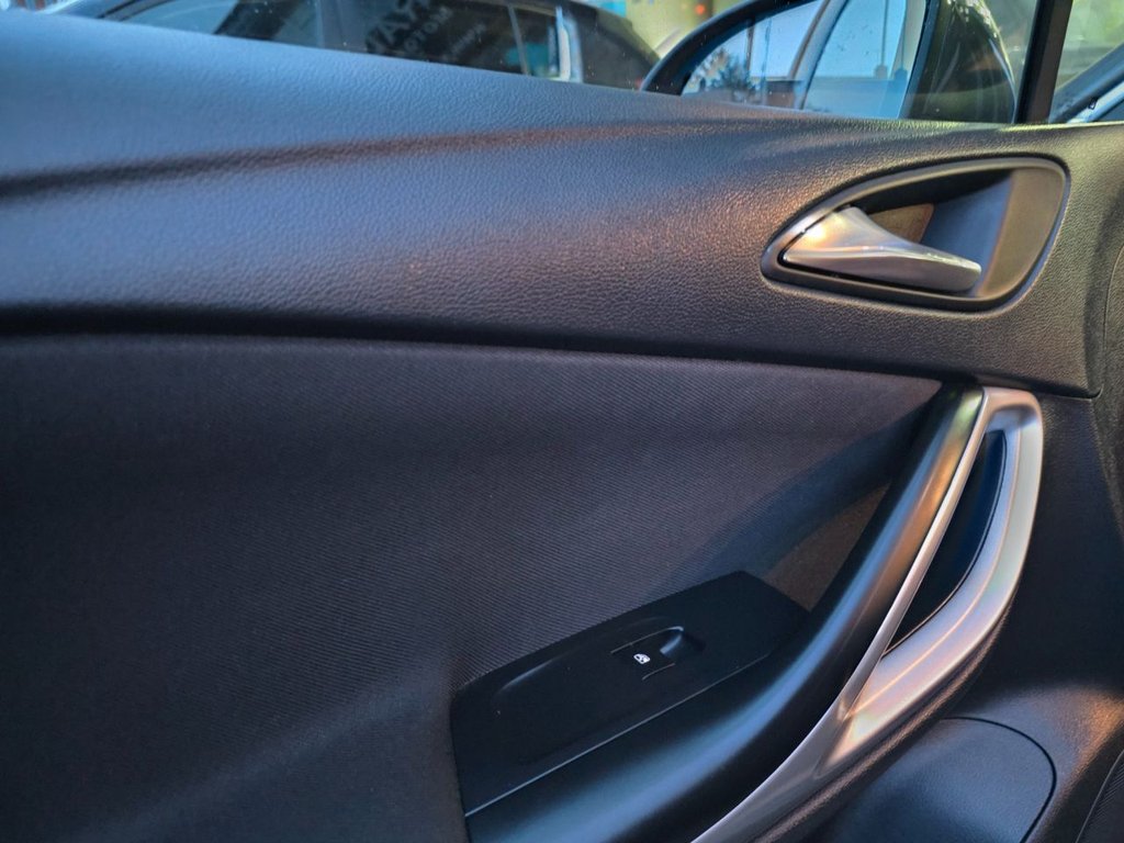 Used Vauxhall Astra 2018 for sale - 77075505: Photo 26