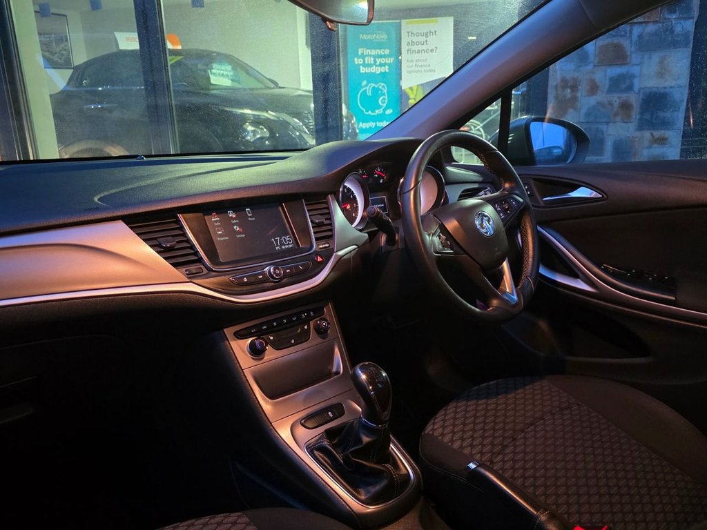 Used Vauxhall Astra 2018 for sale - 77075505: Photo 30