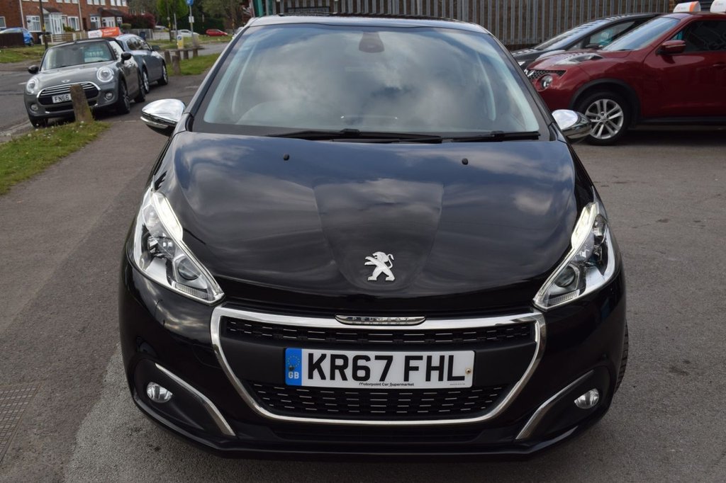 Used Peugeot 208 2017 for sale - 76406124: Photo 11