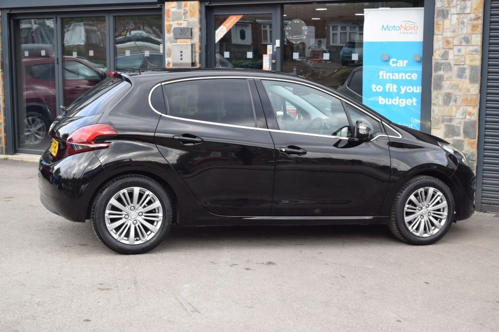 Used Peugeot 208 2017 for sale - 76406124: Photo 14
