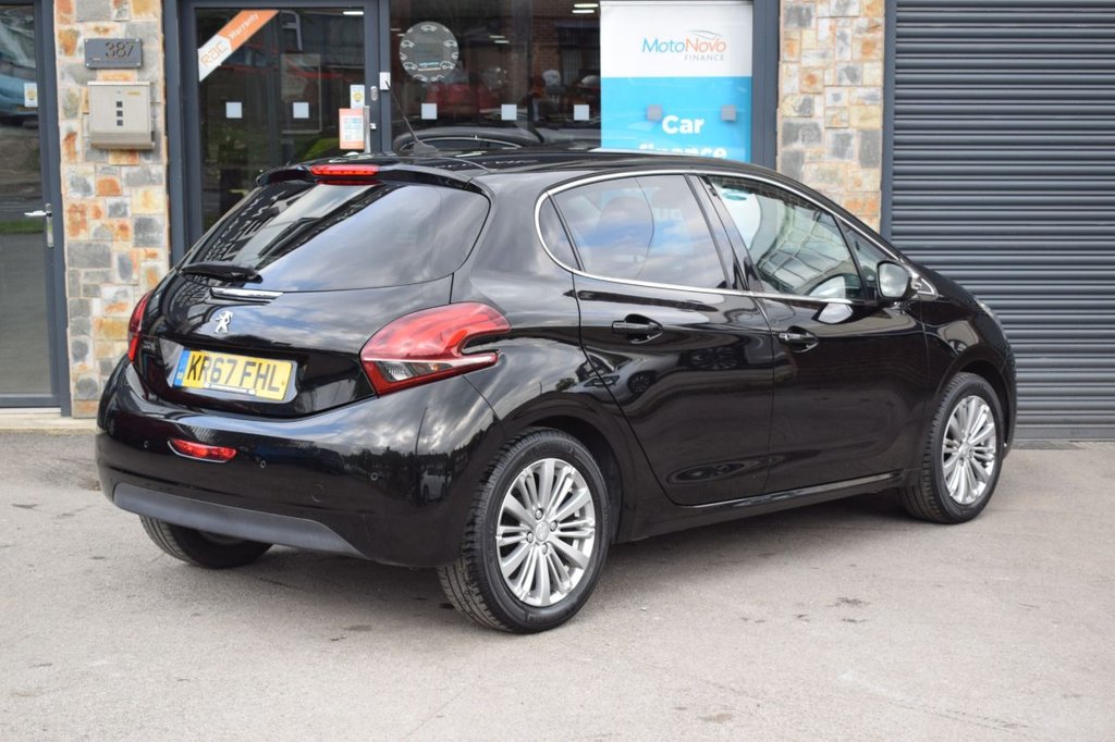 Used Peugeot 208 2017 for sale - 76406124: Photo 16